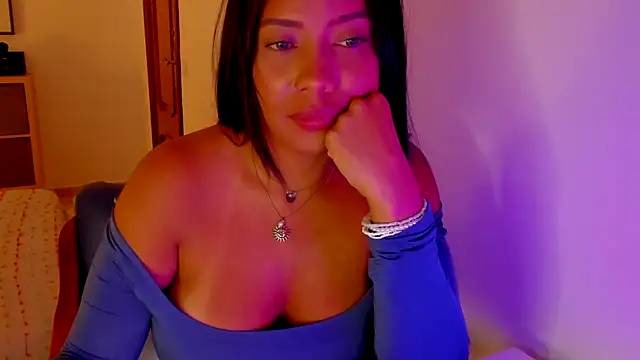 Snapshot of NicolePasqualott chatting on September 2025 08:19:01 PM NicolePasqualott online show from September 2025 08:19:01 PM
