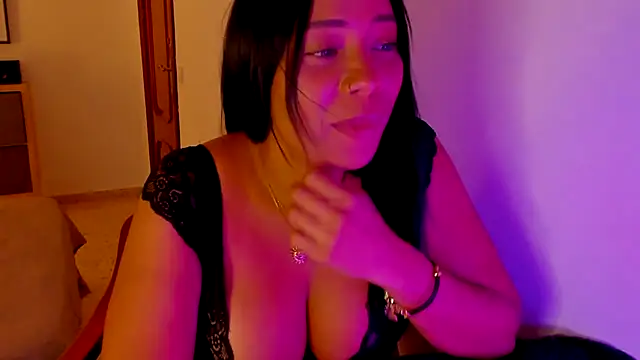 Snapshot of NicolePasqualott chatting on September 2025 08:55:02 PM NicolePasqualott online show from September 2025 08:55:02 PM