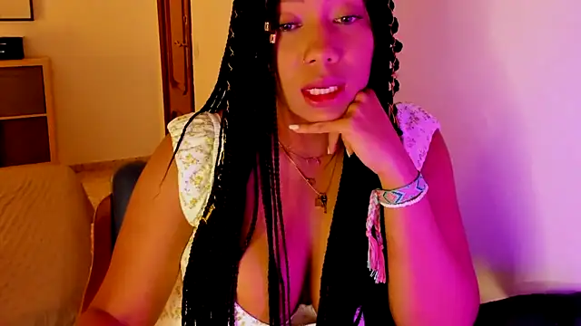 Snapshot of NicolePasqualott chatting on October 2025 07:22:01 PM NicolePasqualott online show from October 2025 07:22:01 PM