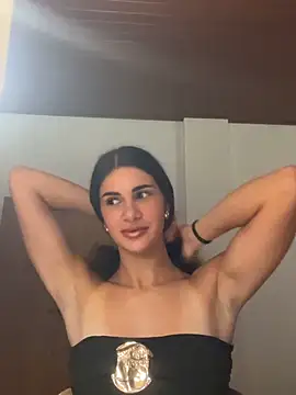 Snapshot of sarahlfvxo chatting on June 2026 04:21:02 PM sarahlfvxo online show from June 2026 04:21:02 PM