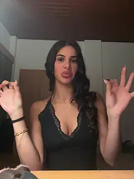 Snapshot of sarahlfvxo chatting on June 2026 04:56:01 PM sarahlfvxo online show from June 2026 04:56:01 PM
