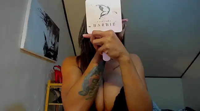 xServiceDollx online show from March 2025 10:07:02 AM