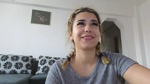 heysianna online show from June 2026 11:21:02 AM