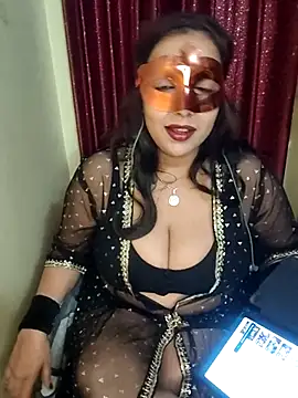 Snapshot of Cupid_Mayra chatting on June 2026 11:05:01 AM Cupid Mayra online show from June 2026 11:05:01 AM