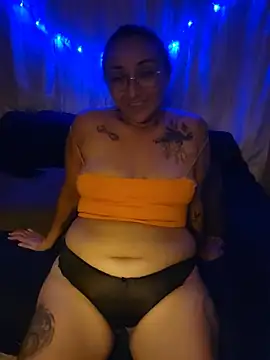 Snapshot of sweetshubbymami chatting on July 2026 09:37:02 AM sweetshubbymami online show from July 2026 09:37:02 AM