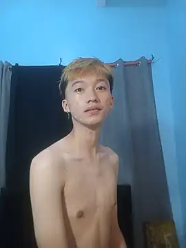 Fem phiLboy69 online show from June 2026 12:50:01 PM