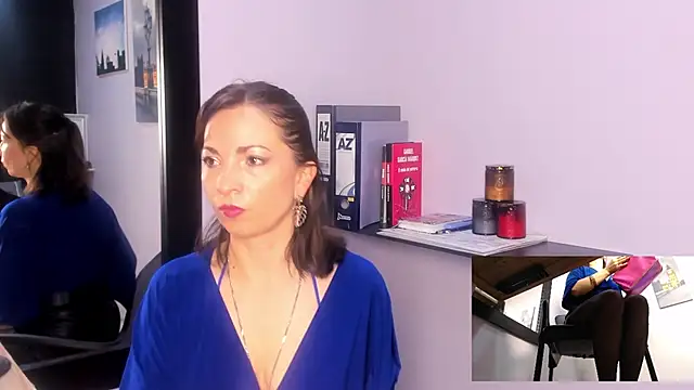 Greta Borbon  online show from July 2026 11:30:02 AM