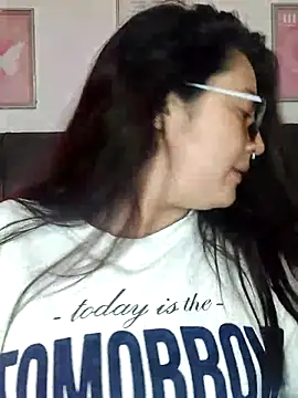 samm curvy online show from July 2026 11:19:01 PM