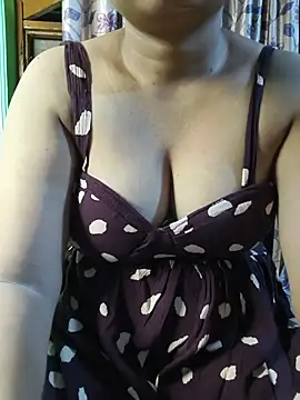 sexy-pari8 online show from July 2026 05:41:01 PM