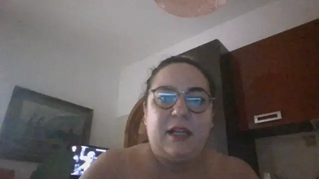Snapshot of MissEva10 chatting on June 2026 12:15:01 AM MissEva10 online show from June 2026 12:15:01 AM