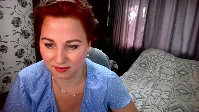Snapshot of MirandaSummer2 chatting on July 2026 11:49:02 AM MirandaSummer2 online show from July 2026 11:49:02 AM