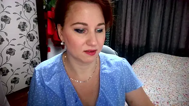 Snapshot of MirandaSummer2 chatting on July 2026 08:21:01 AM MirandaSummer2 online show from July 2026 08:21:01 AM