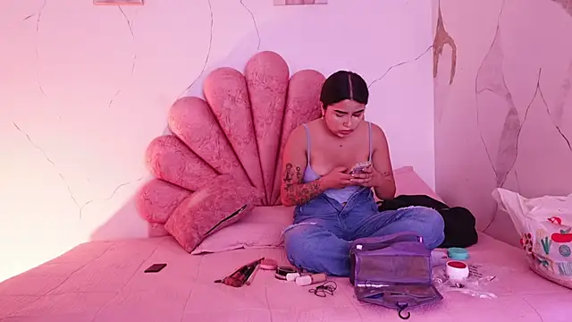 GabbyAndDominic online show from July 2026 12:55:01 PM