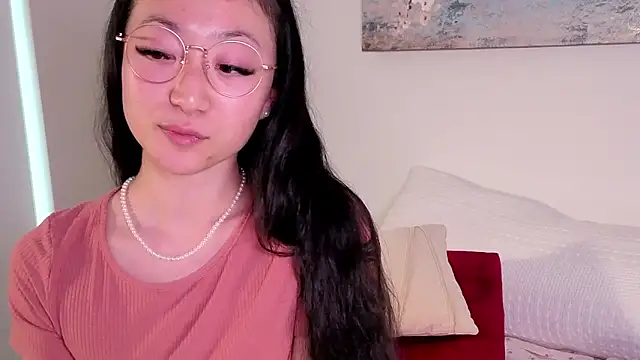 Snapshot of MySweetSofie chatting on October 2025 11:02:01 PM MySweetSofie online show from October 2025 11:02:01 PM