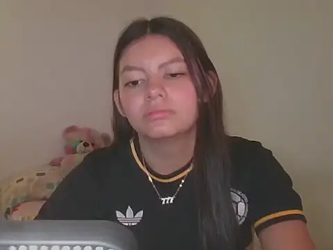 Snapshot of sophie_andradee_ chatting on June 2026 09:02:01 PM sophie andradee online show from June 2026 09:02:01 PM