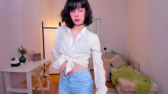 Ellie baillie online show from July 2026 06:21:02 AM