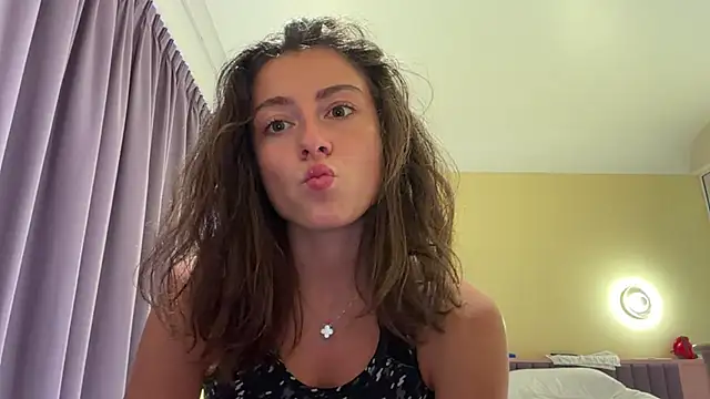 Monicaqte online show from July 2026 11:12:01 AM