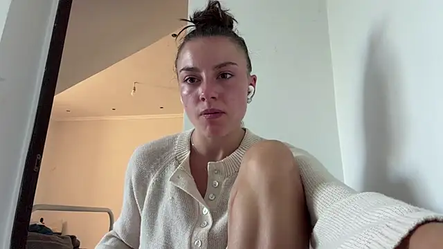 Monicaqte online show from July 2026 04:14:02 PM