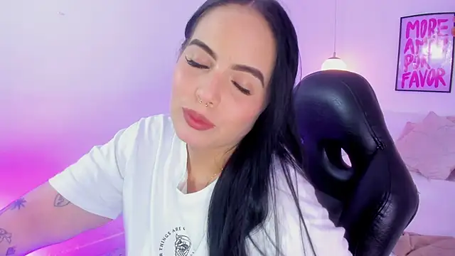 camilaa7 online show from June 2026 07:25:01 AM