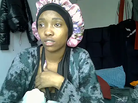 Snapshot of pretty_jaz chatting on June 2026 06:47:02 AM pretty jaz online show from June 2026 06:47:02 AM