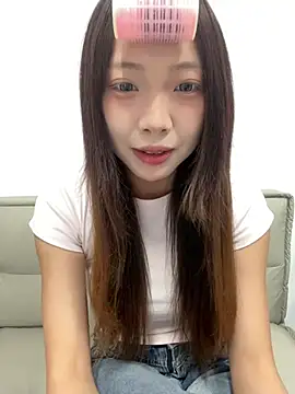 Snapshot of YY-1-1-1 chatting on July 2026 07:04:02 AM YY-1-1-1 online show from July 2026 07:04:02 AM
