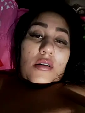 Snapshot of Valentina_Tilly chatting on July 2026 03:39:02 PM Valentina Tilly online show from July 2026 03:39:02 PM