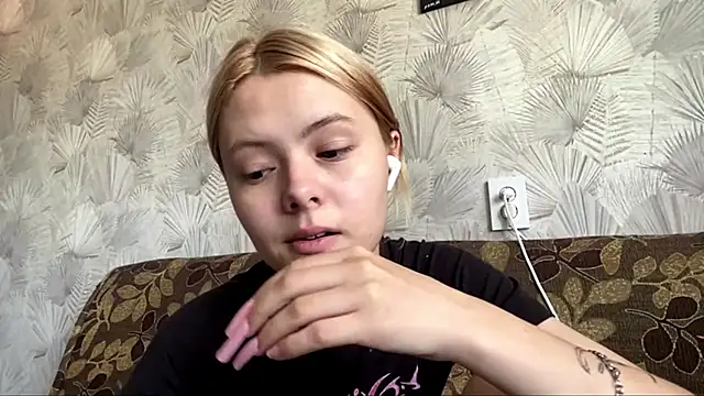 Snapshot of Jeneienal_1 chatting on July 2026 02:07:02 PM Jeneienal 1 online show from July 2026 02:07:02 PM