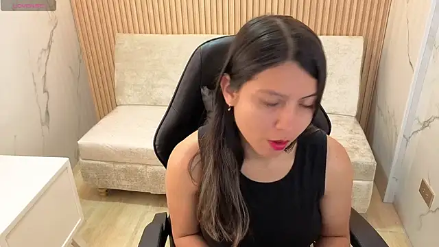 Snapshot of sophie_rose_cn chatting on July 2026 01:39:02 PM sophie rose cn online show from July 2026 01:39:02 PM