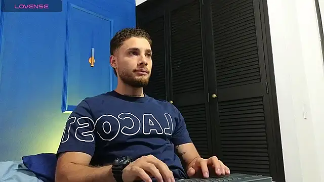 Kiing 001 online show from July 2026 07:16:01 PM