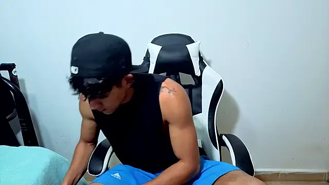 Noah  Dick online show from August 2026 01:29:02 AM