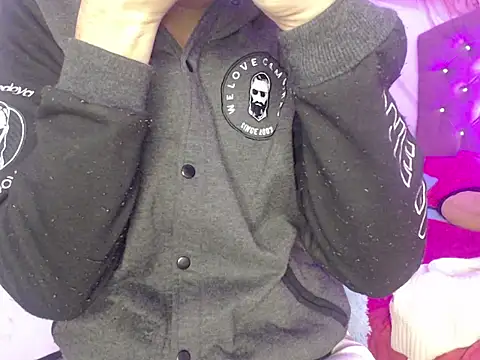 Audrey Parkers online show from June 2026 12:31:02 PM