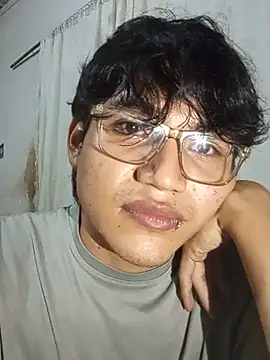 LovePB2 online show from July 2026 06:17:01 AM
