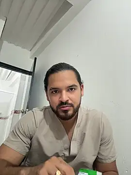 Snapshot of Efren_Fernandez chatting on July 2026 02:09:02 AM Efren Fernandez online show from July 2026 02:09:02 AM