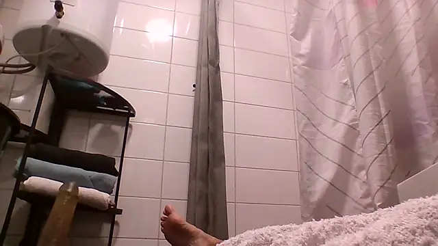 FreakyMaggie online show from July 2026 12:56:02 PM