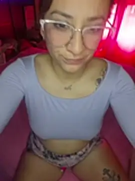 Snapshot of SoyCaramelito chatting on July 2026 03:21:02 PM SoyCaramelito online show from July 2026 03:21:02 PM