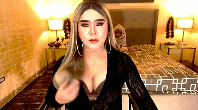 BigCumHuntersxx online show from January 2025 07:34:01 PM