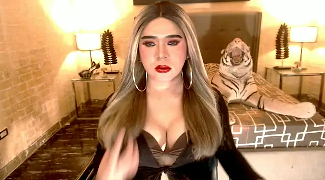 BigCumHuntersxx online show from January 2025 03:50:01 PM