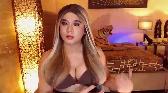 BigCumHuntersxx online show from March 2025 09:42:01 AM