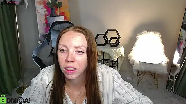 EmilyStevart online show from August 2026 08:06:02 AM