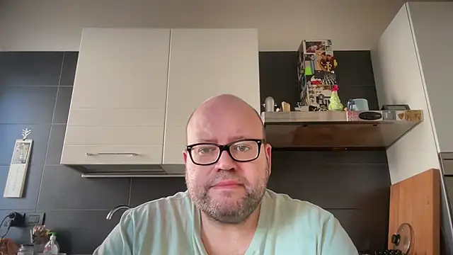 theitalianbear online show from December 2024 12:29:02 PM