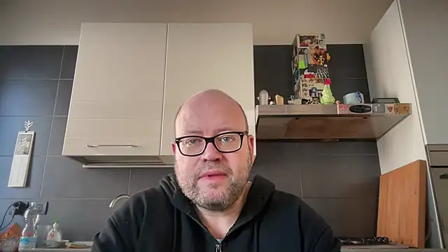 theitalianbear online show from December 2024 11:51:02 AM