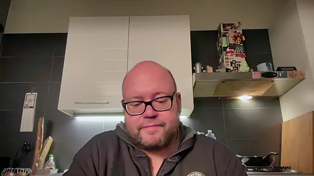 theitalianbear online show from January 2025 08:24:01 PM