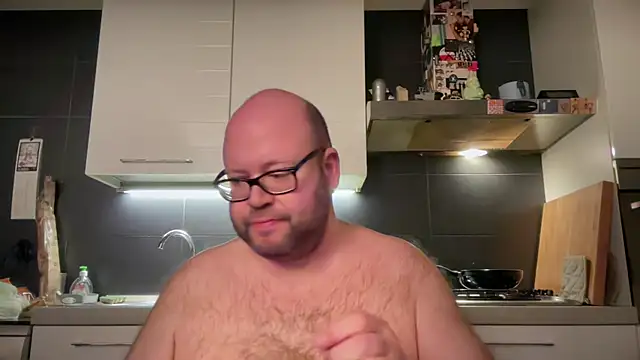 theitalianbear online show from January 2025 06:50:01 PM