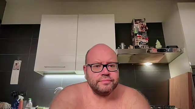 theitalianbear online show from September 2025 02:12:02 AM