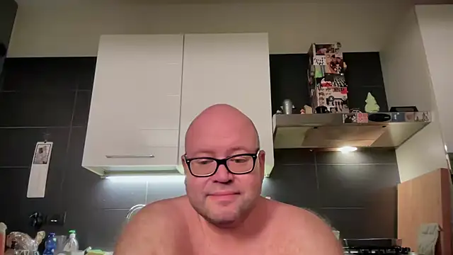 theitalianbear online show from September 2025 09:29:02 PM