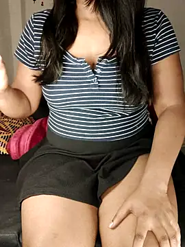 Snapshot of Soniya_khanna chatting on August 2026 02:46:01 AM Soniya khanna online show from August 2026 02:46:01 AM