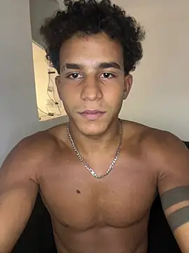 Snapshot of Biut_Bruschi1 chatting on July 2026 02:05:01 PM Biut Bruschi1 online show from July 2026 02:05:01 PM