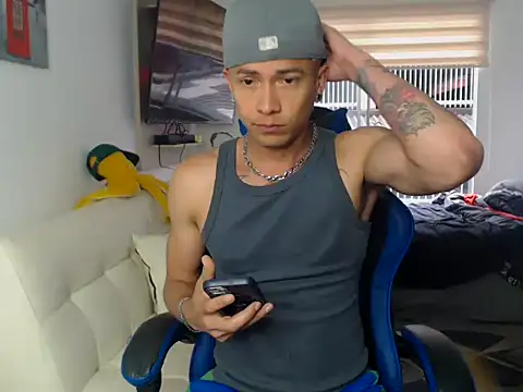 dilan18xxx online show from August 2026 09:35:01 PM