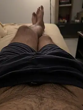 lonelyflowerz online show from August 2026 05:26:02 PM