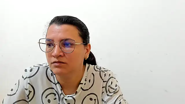 MARILYN GARCIA online show from October 2025 02:08:02 PM